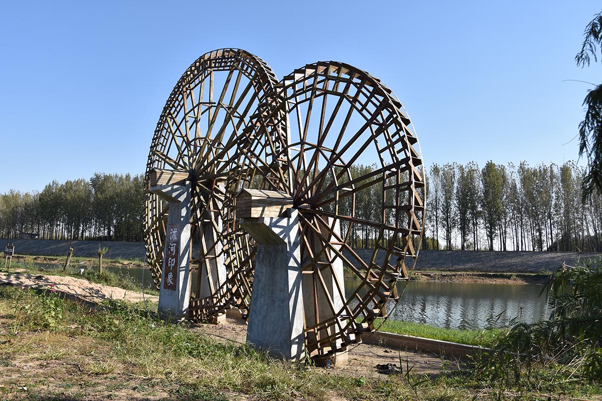 紫藤長(zhǎng)廊